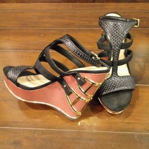 Gianni Bini Sandals
